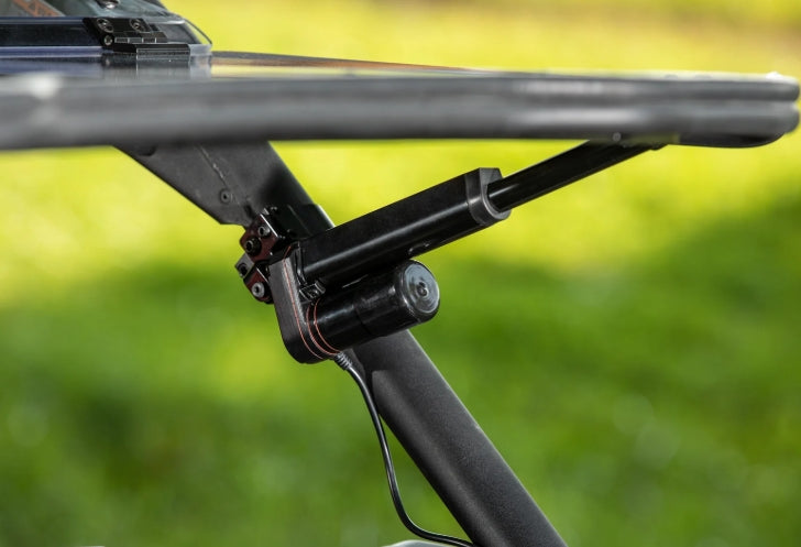 Can-Am Maverick X3 MaxDrive Power Flip Windshield