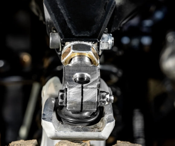 Can-Am Maverick R Sidewinder Front A-Arms