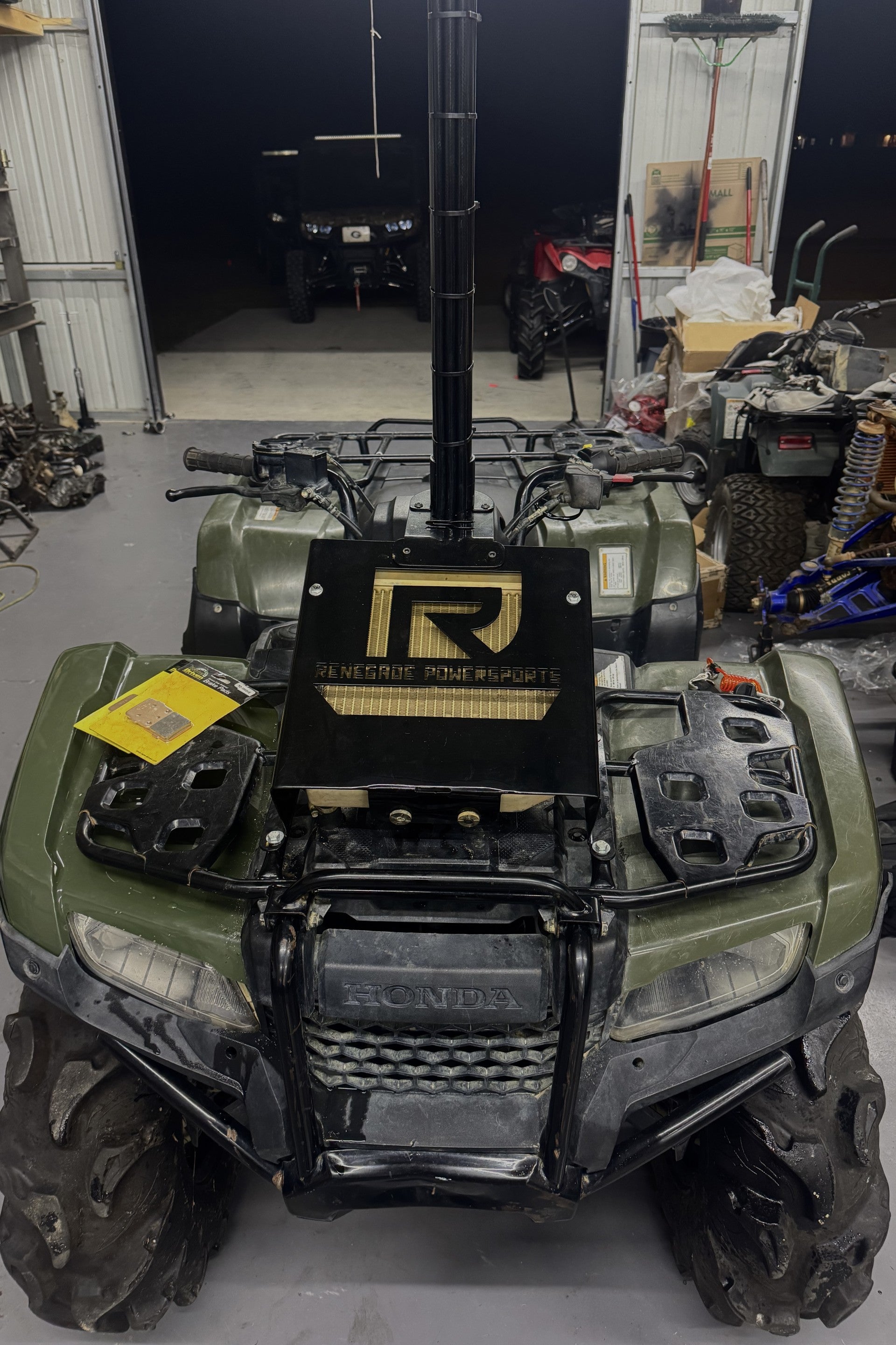 Radiator Lift with Center Snorkel Bracket – renegade powersports